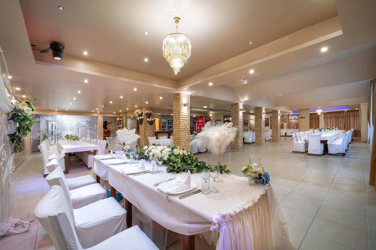 Hotel Rivera Добрич Экстерьер фото